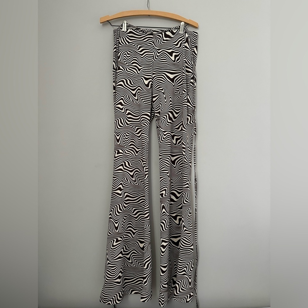 H&M Divided Brown and White Zebra Printed pants with waist tie string